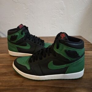Nike Air Jordan 1 One Retro High Pine Green 2.0 Black Sz 11 555088-030